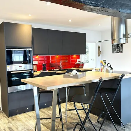 L'olympe - Babyfoot - Cinema - Parking *